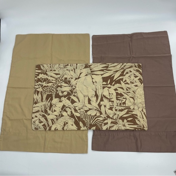 Vintage Cannon Neutral Safari Animals Mixed Lot of Standard Pillowcases (3) - Picture 1 of 8